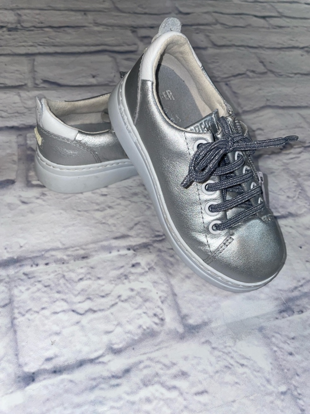 Camper Runner Up Sneakers (Silver). Size 8.5